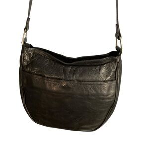 Kenneth Cole Black Leather Adjustable Strap Shoulder Bag Purse Tote Handbag